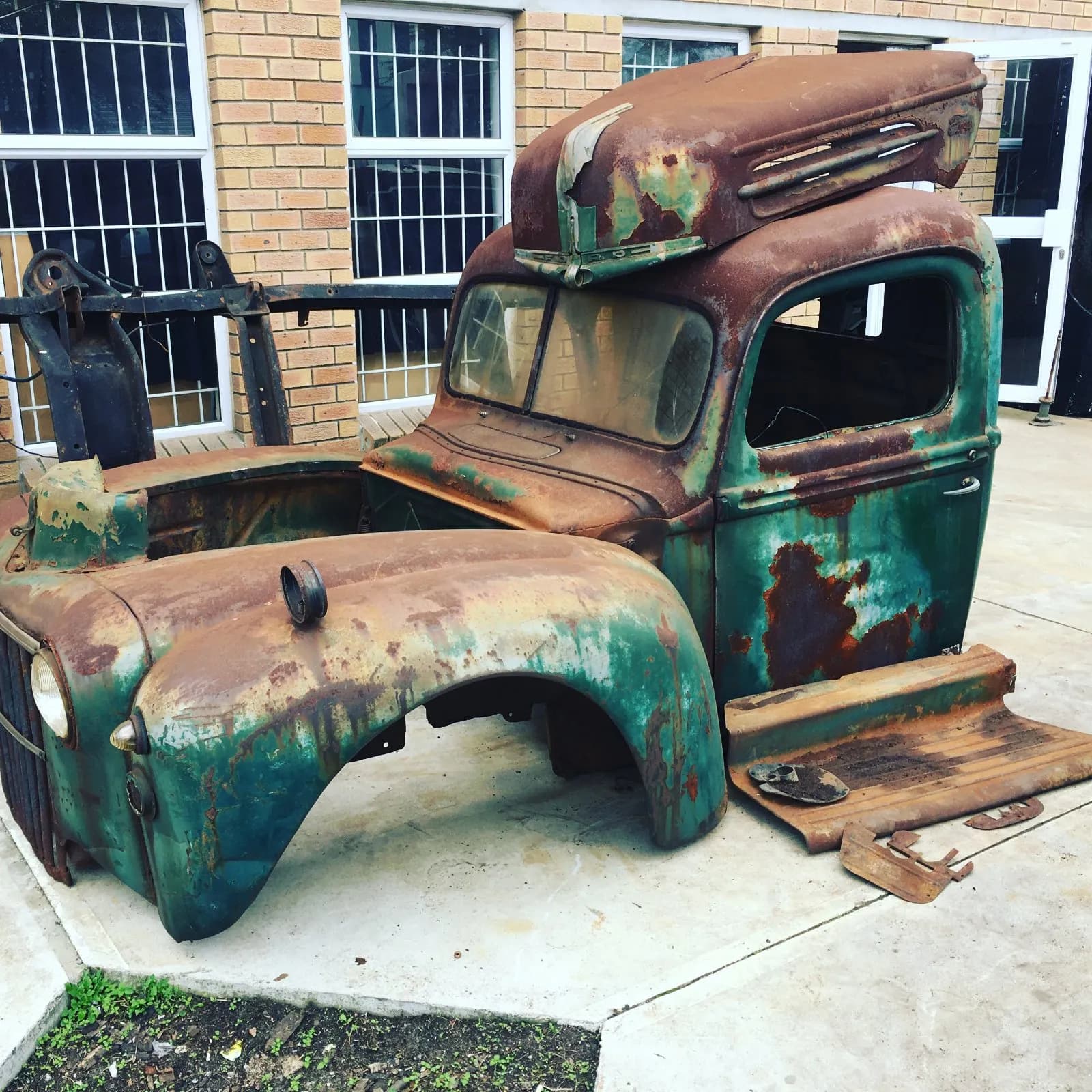1947 Ford F-1 — photo 3