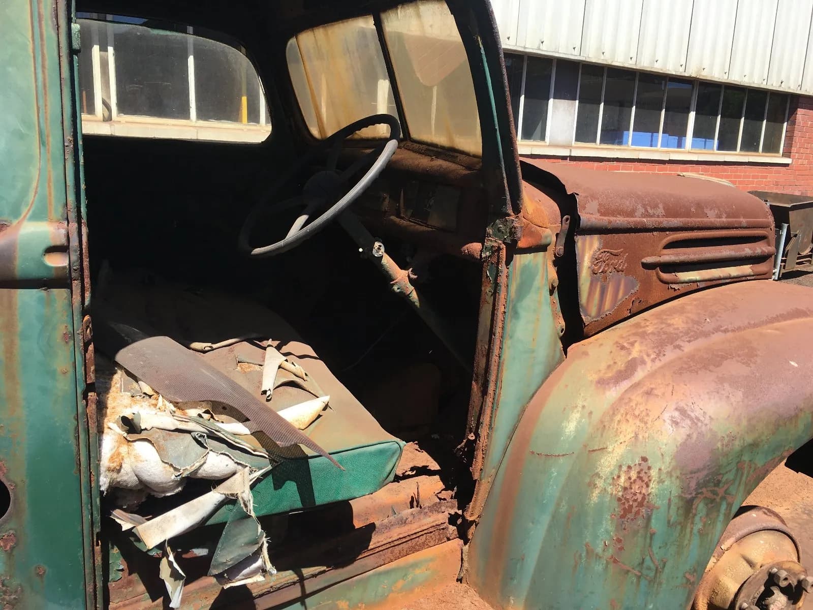 1947 Ford F-1 — photo 33