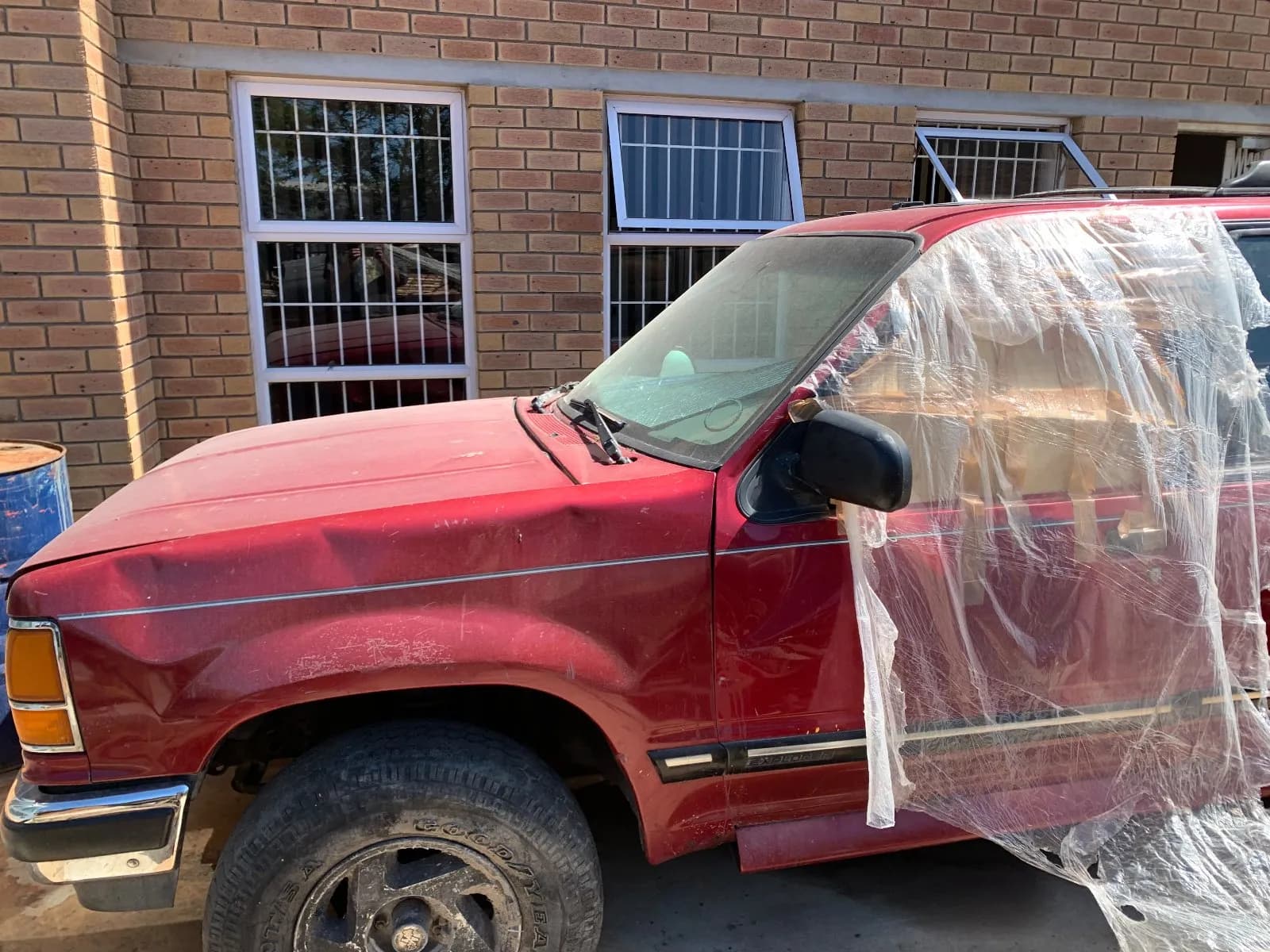 1994 Ford Explorer — photo 3