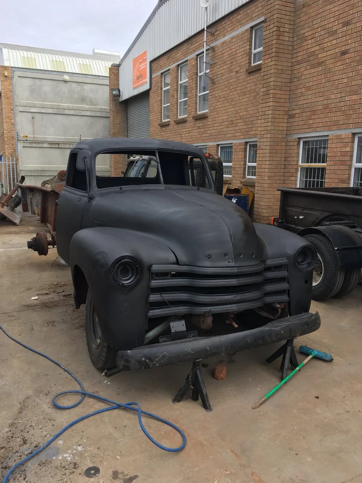 1947-1955 Chevrolet C30 — photo 207