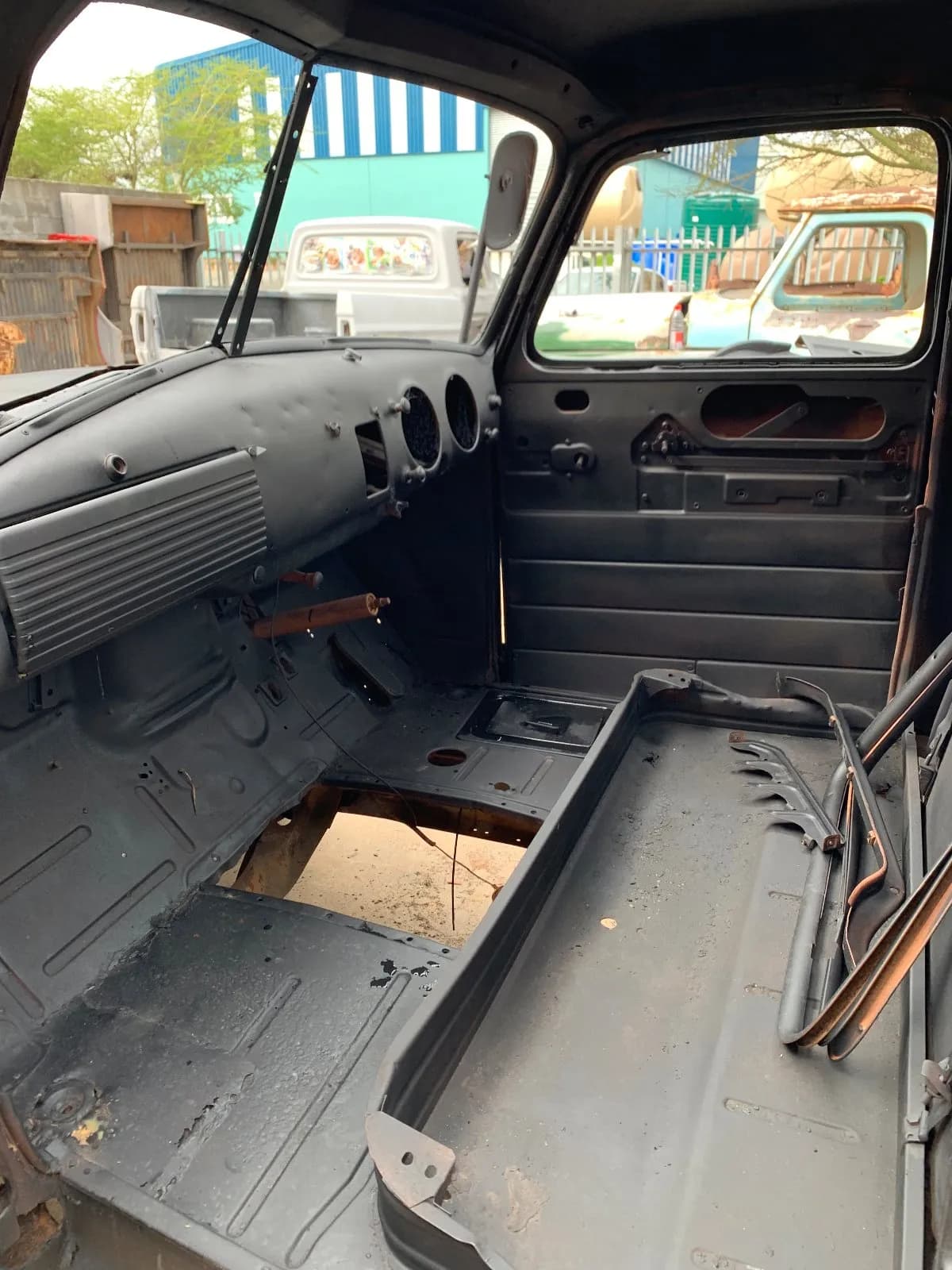 1947-1955 Chevrolet C30 — photo 294