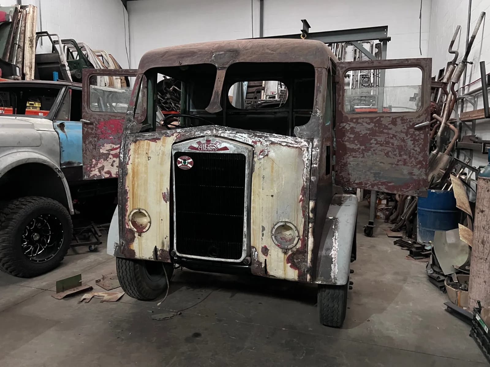1950 Albion Claymore